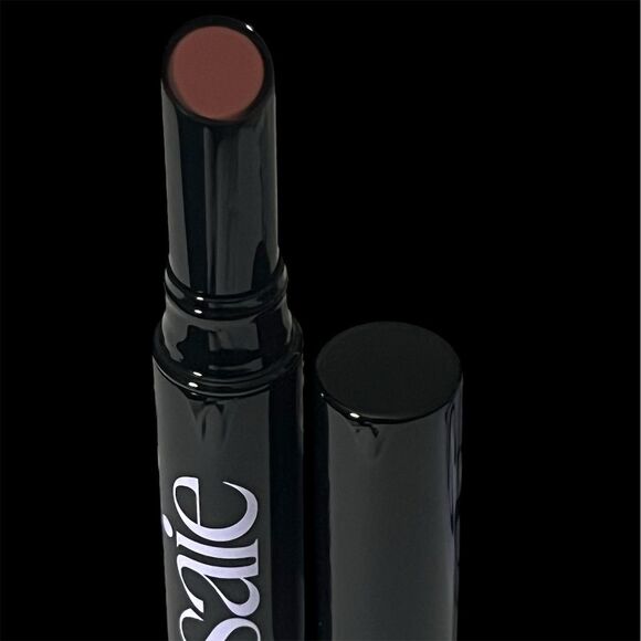 Saie Lip Blur Matte Lipstick Nouveau Blurring Effect 2.5g - Picture 3 of 16